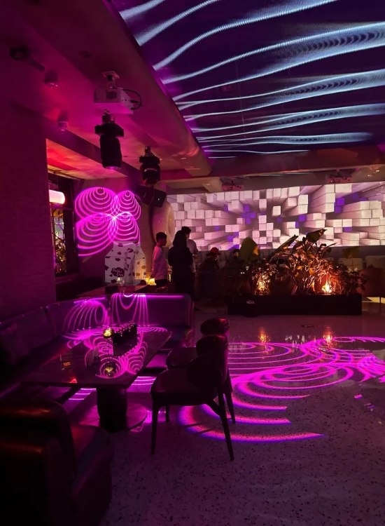 北京三里屯夜生活娱乐休闲新地标—A+A插图北京养生休闲会所_都市减压spa体验-DushiLive都市体验网