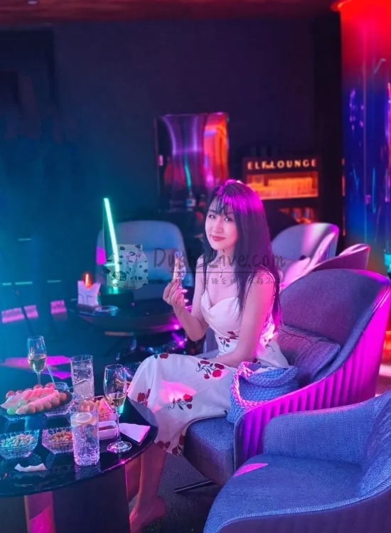北京夜生活氛围超绝的酒吧—ELF2O7 LOUNGE插图2北京养生休闲会所_都市减压spa体验-DushiLive都市体验网