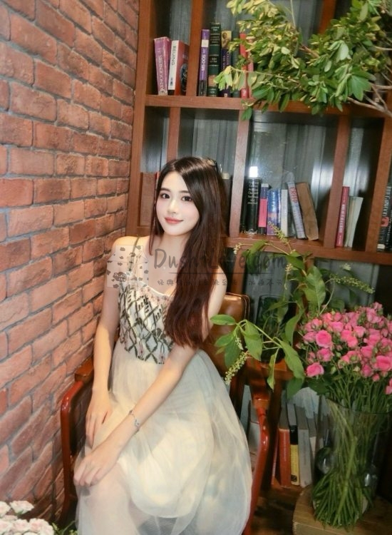北京休闲放松探店,湖畔玻璃房里感受美食与自然相融-罗兰湖餐厅插图1北京养生休闲会所_都市减压spa体验-DushiLive都市体验网 北京休闲放松探店,湖畔玻璃房里感受美食与自然相融-罗兰湖餐厅插图1北京养生休闲会所_都市减压spa体验-DushiLive都市体验网