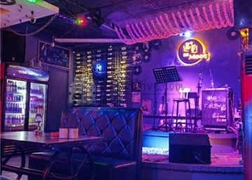 遇见eeT音乐酒吧(昌平鼓楼店)