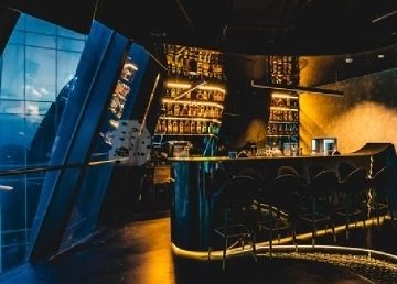 屳 XIAN Lounge